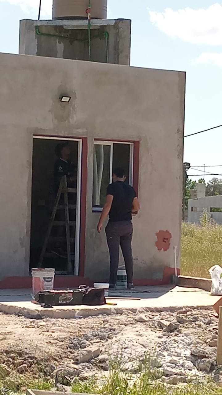 Construcción en Barrio Parque Sicardi – Villa Garibaldi